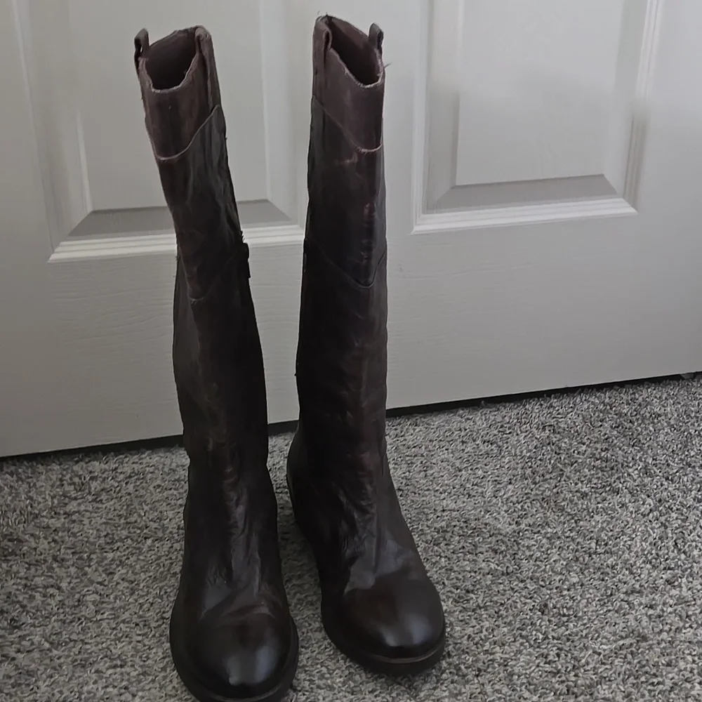 MIA Corey Dark Brown Equestrian Riding Boots Size 8.5